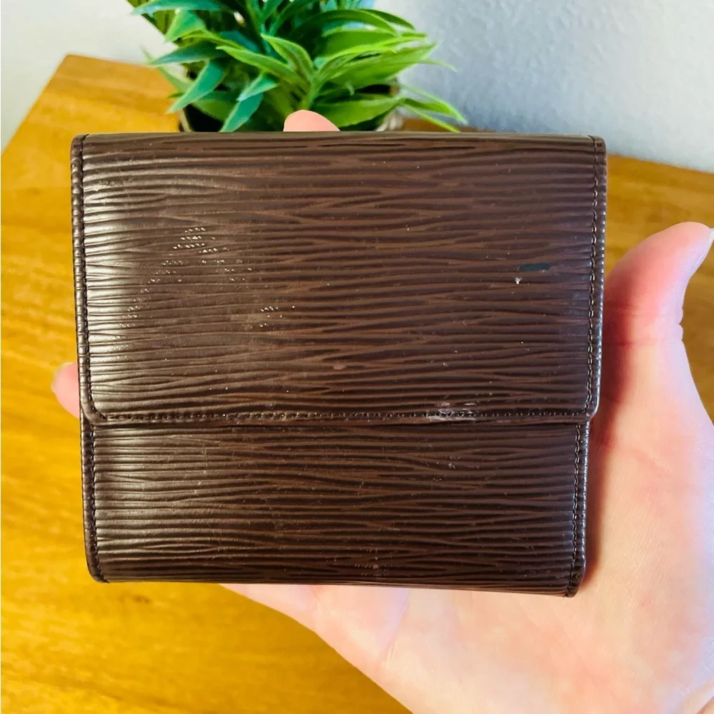 LOUIS VUITTON Elise Epi Leather Brown Compact Wallet 💯 AUTHENTIC - Picture 4 of 15